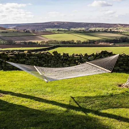 Feriehus Letaway - Barn Owl Hut Nr Castleton North Yorkshire